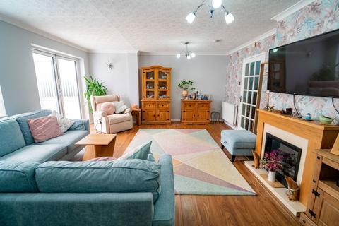 3 bedroom terraced house for sale, The Innage, Birmingham B47