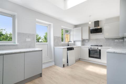 5 bedroom terraced house for sale, Beverley Gardens, Wembley
