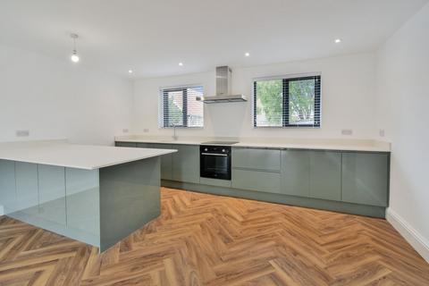 4 bedroom detached house for sale, Mulwith Close, Heworth Village, York, YO31