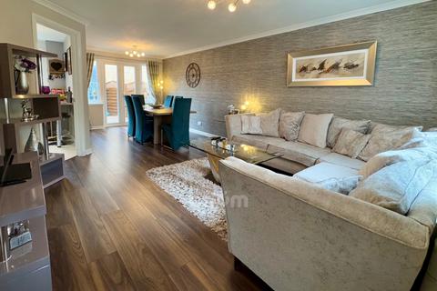 59 Dalmellington Road, Glasgow, G53 7FJ