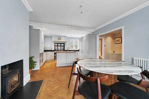 undefined, Frinton on Sea CO13