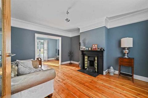 undefined, Frinton on Sea CO13