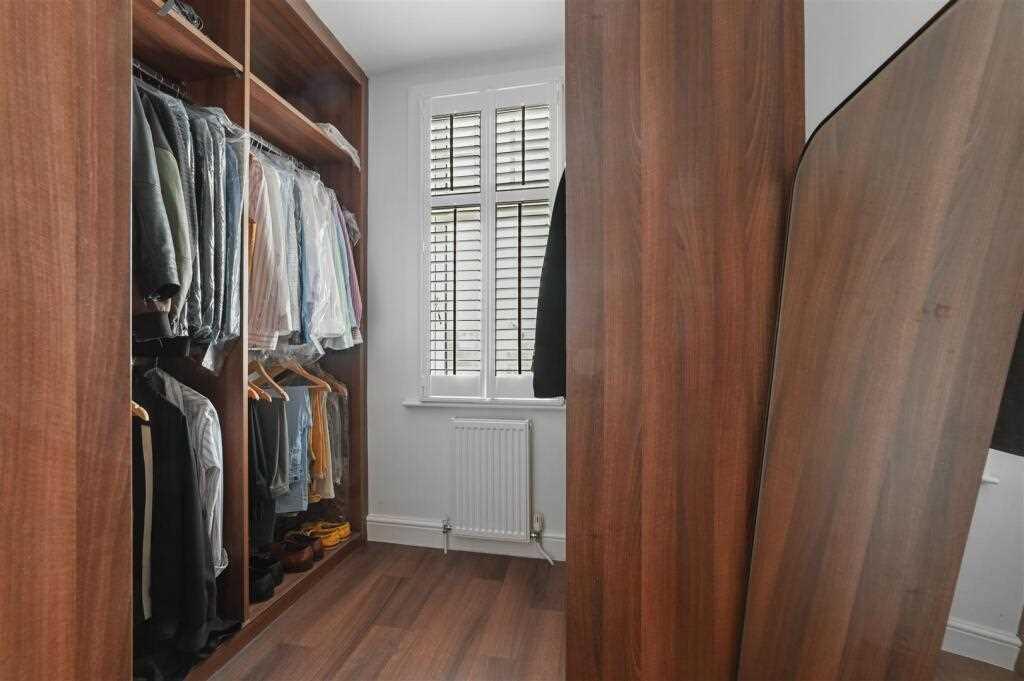 Bedroom 5/