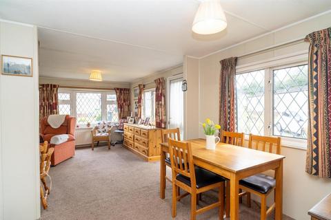 2 bedroom mobile home for sale, Arkley Park, Arkley EN5
