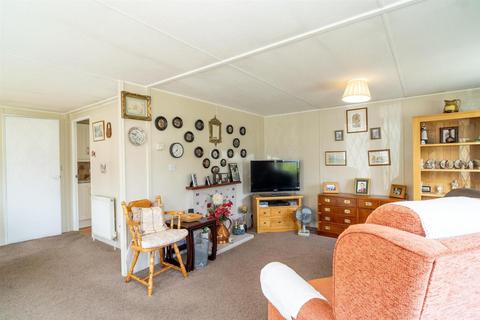 2 bedroom mobile home for sale, Arkley Park, Arkley EN5