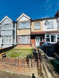 Kingsmead Avenue, London, NW9