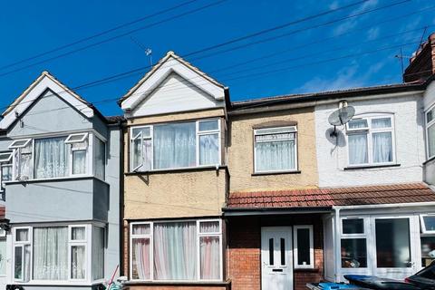 Kingsmead Avenue, London, NW9
