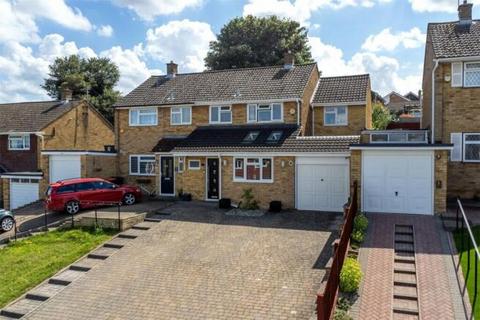 undefined, Derwent Drive, Dunstable LU6