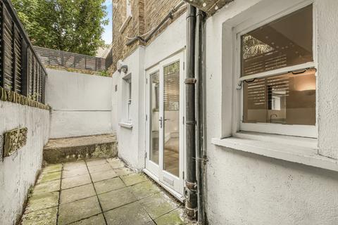 23a Aubert Road, London, N5 1TX