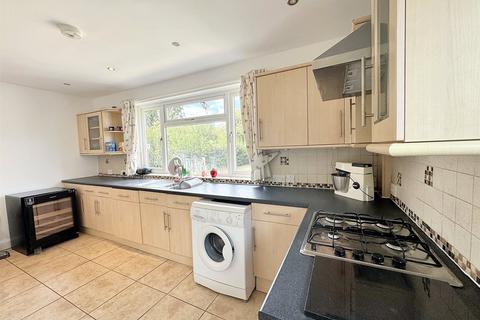 2 bedroom detached bungalow for sale, Ashleigh Drive, Loughborough, Leicestershire