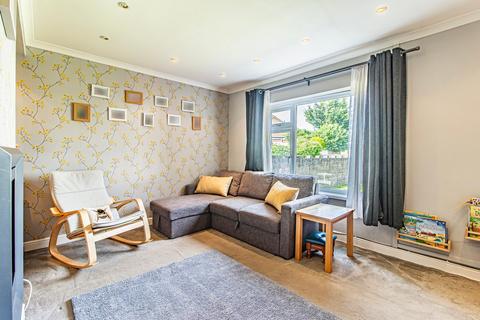 9 Beech Road, Llanharry, Pontyclun, CF72 9HS
