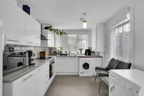 19 Pearcroft Road, London, E11 4DP