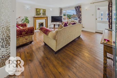 undefined, Scaliot Close, New Mills, SK22