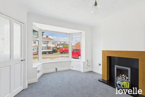 3 bedroom end of terrace house for sale, Endike Lane, Kingston upon Hull HU6
