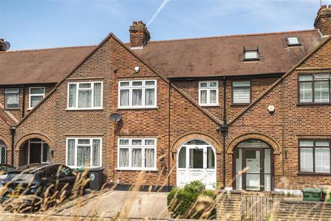 178 New Road, London, E4 9SJ