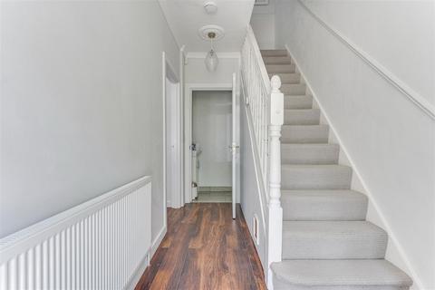 178 New Road, London, E4 9SJ