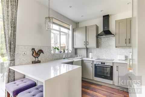 178 New Road, London, E4 9SJ