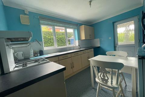 2 bedroom detached bungalow for sale, 8 Searle Close, Fakenham, Norfolk NR21 8NA