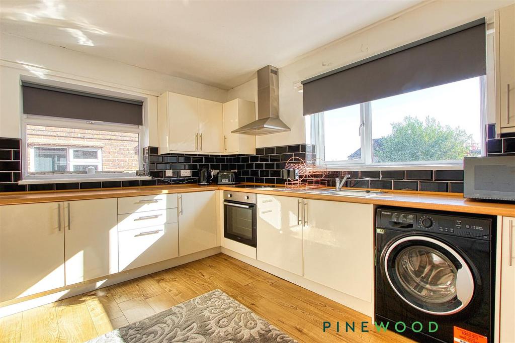 Kitchen diner