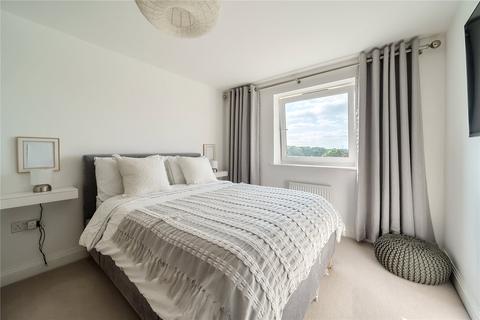 2 bedroom apartment for sale, Perkins Gardens, Ickenham, Uxbridge