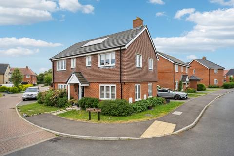 4 bedroom detached house for sale, Spring Drive, Princes Risborough HP27