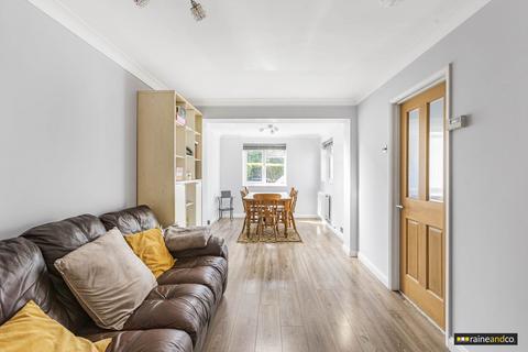 61 Cecil Crescent, Hatfield, AL10 0HG
