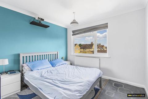 61 Cecil Crescent, Hatfield, AL10 0HG