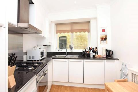 1 bedroom flat for sale, Creechurch Lane, London, EC3A