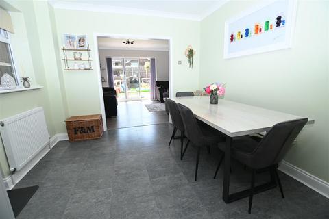 undefined, Primrose Close, Canvey Island SS8