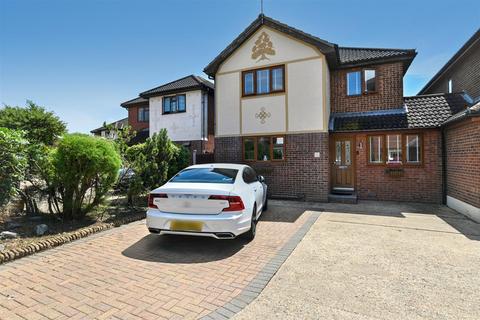 undefined, Primrose Close, Canvey Island SS8