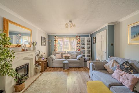 3 bedroom detached house for sale, Daffodil Court, Cwmbran NP44