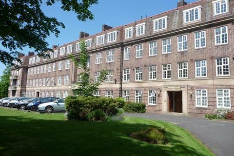 1 bedroom flat for sale, Pitmaston Court East, Goodby Road, Birmingham, B13
