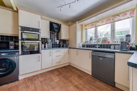 30 Beck View, Harleston, IP20 9EF