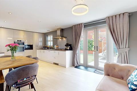 4 bedroom detached house for sale, Trinidad Grove, Bletchley, Milton Keynes