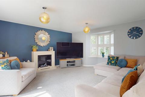 4 bedroom detached house for sale, Trinidad Grove, Bletchley, Milton Keynes