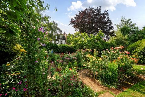 1 bedroom apartment for sale, Belsize Avenue, London, NW3