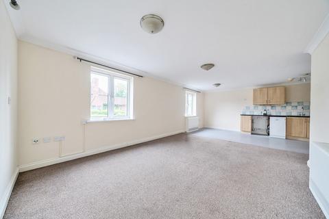 2 bedroom flat for sale, The Lamports, Alton, Hampshire, GU34