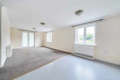 2 bedroom flat for sale, The Lamports, Alton, Hampshire, GU34