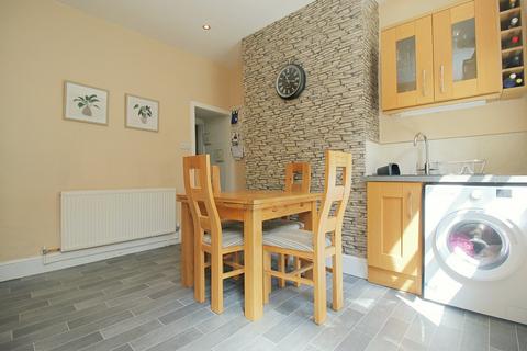 undefined, Bradford Road, Idle, Bradford, BD10