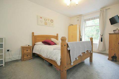 undefined, Bradford Road, Idle, Bradford, BD10