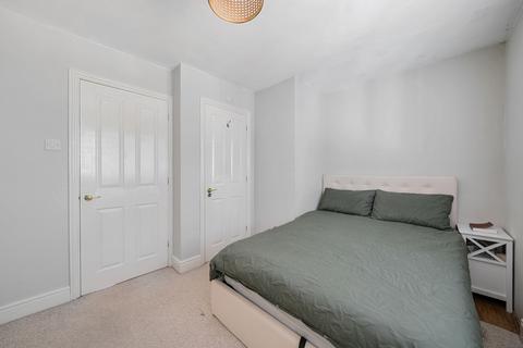 1 Ellenbrook Close, Watford, WD24 4DP