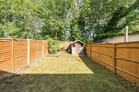 1 Ellenbrook Close, Watford, WD24 4DP