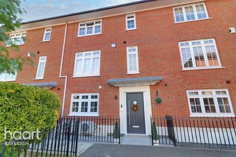 4 bedroom townhouse for sale, Kelso Close, Rayleigh