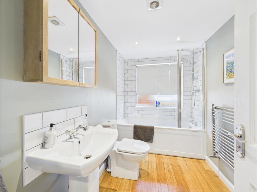 Family bathroom