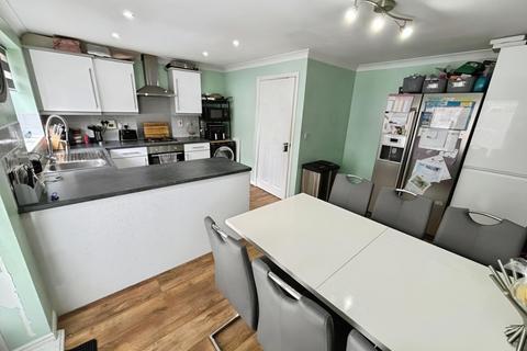 6 bedroom semi-detached house for sale, Mackley Close, South Shields