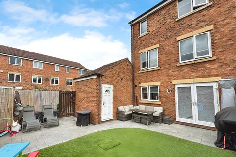 6 bedroom semi-detached house for sale, Mackley Close, South Shields