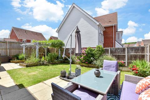 undefined, Matthews Close, Snodland, Kent