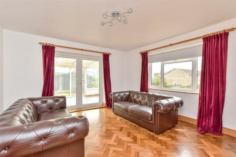 4 bedroom detached bungalow for sale, Ambleside Avenue, Telscombe Cliffs, Peacehaven, East Sussex