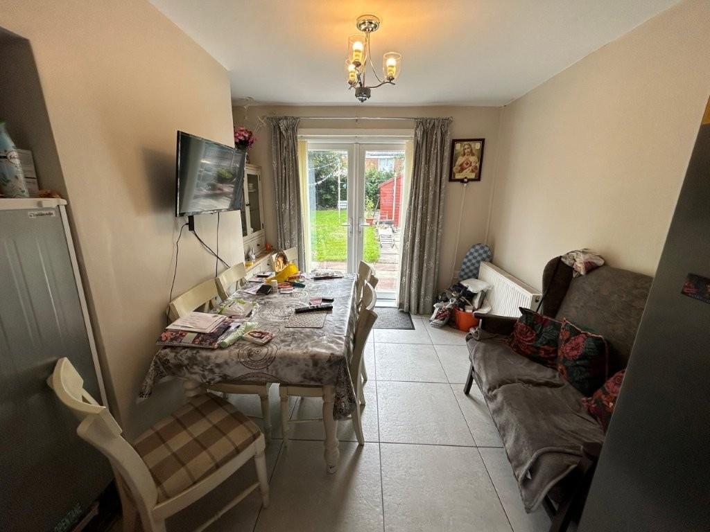 Dining room.jpg