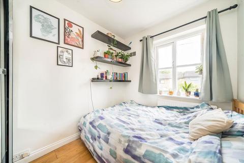 19 Casimir Road, London, E5 9NU